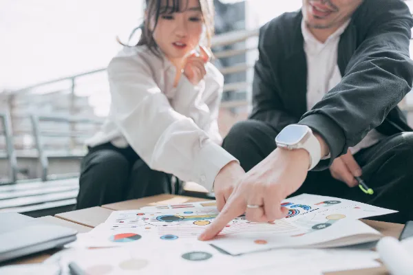 離職率を下げる人事評価の共通点|社員が「ここで働き続けたい」と思う組織の条件